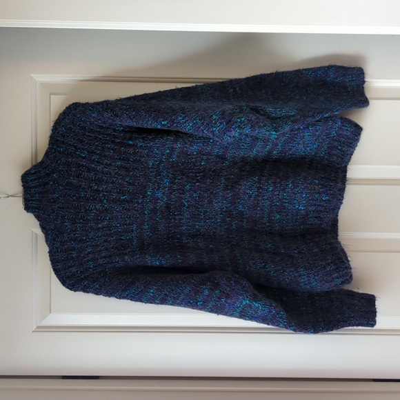 Vintage Sweater - Picture 3 of 5